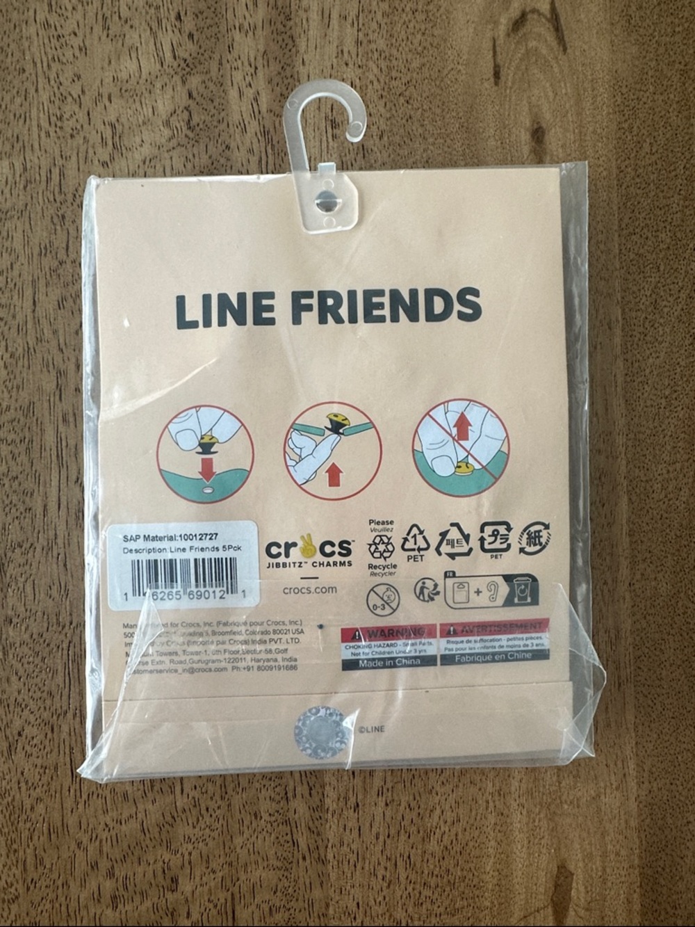 Crocs LINE FRIENDS x Crocs Brown & White Character Jibbitz Charm Pack - Picture 3 of 4